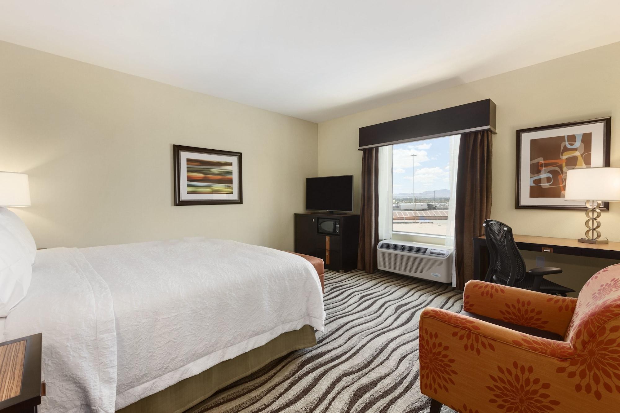 Hotel Hampton & 3*