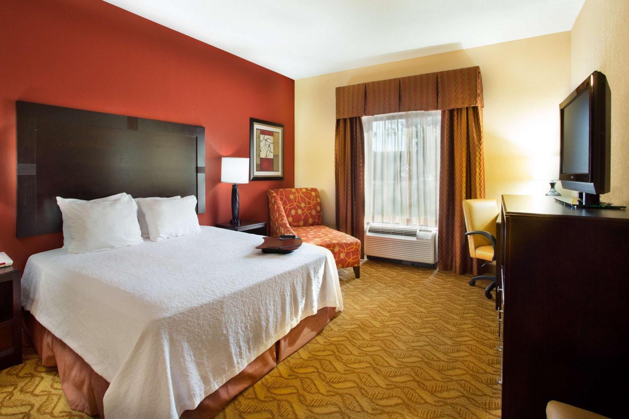 Hotel Hampton &