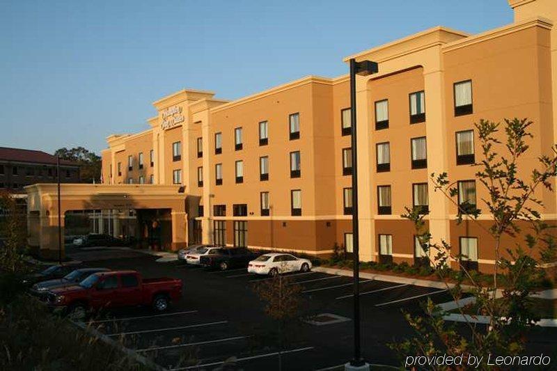 Hotel Hampton & Laurel