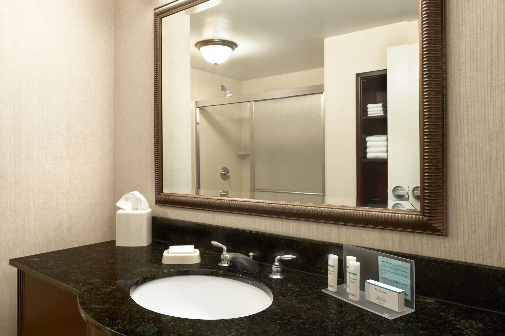 Hampton Inn&suites Laurel